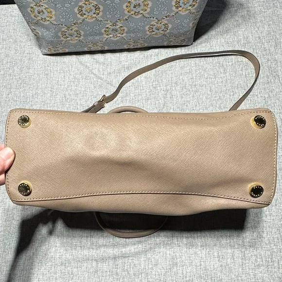 Michael Kors Sutton Leather Top Handle Purse - Picture 10 of 10